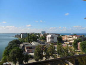 Гостиница Iarina Miraj Deluxe Apartments  Мамая